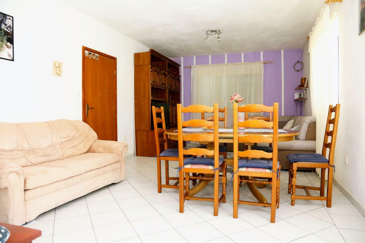 Apartments Tonia Br. 1 ซาวาลาติซา ภายนอก รูปภาพ