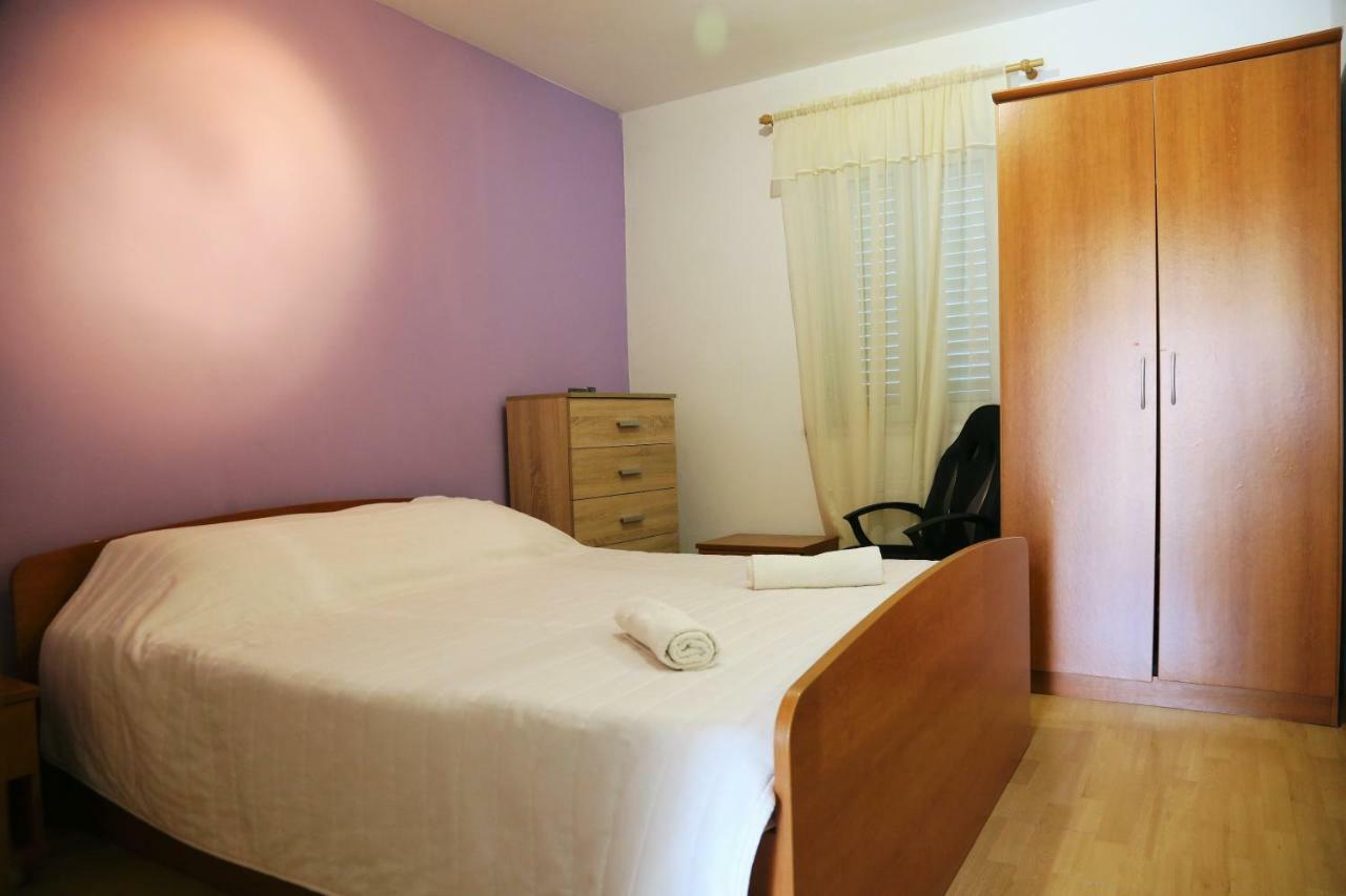 Apartments Tonia Br. 1 ซาวาลาติซา ภายนอก รูปภาพ
