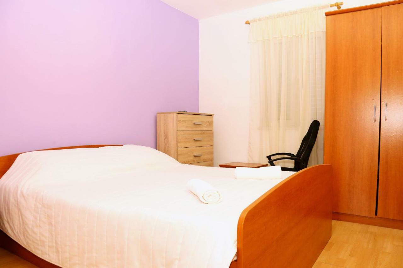 Apartments Tonia Br. 1 ซาวาลาติซา ภายนอก รูปภาพ